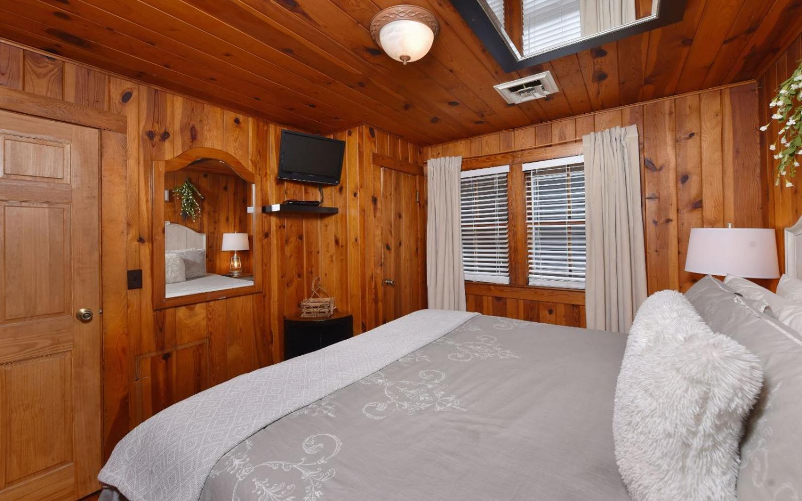 River Romance Gatlinburg Exterior photo
